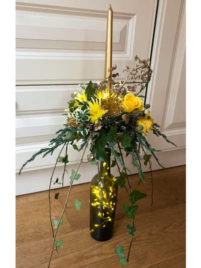 Sale Flower Club - Christmas design at flower lessons 2024