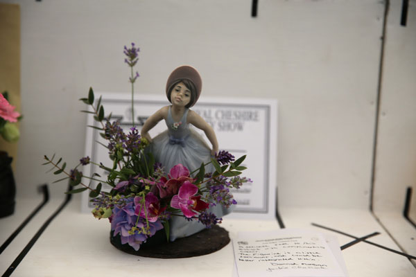A Flower Clubs of Cheshire  entry in the Minuet class of the Royal County Cheshire Show 