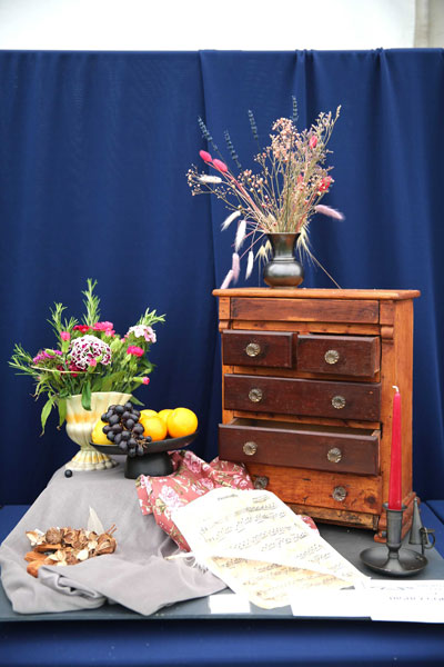 A Flower Clubs of Cheshire  entry in the Melody is Timeless class of the Royal County Cheshire Show 